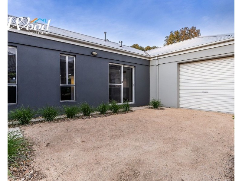 49 Whitebox Circ, Thurgoona NSW 2640
