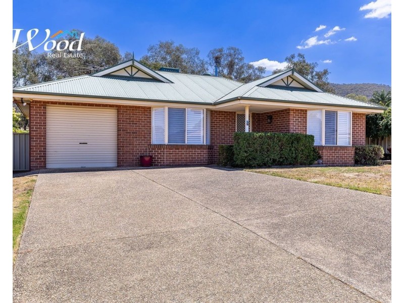 35 Alawarra Rd, Springdale Heights NSW 2641
