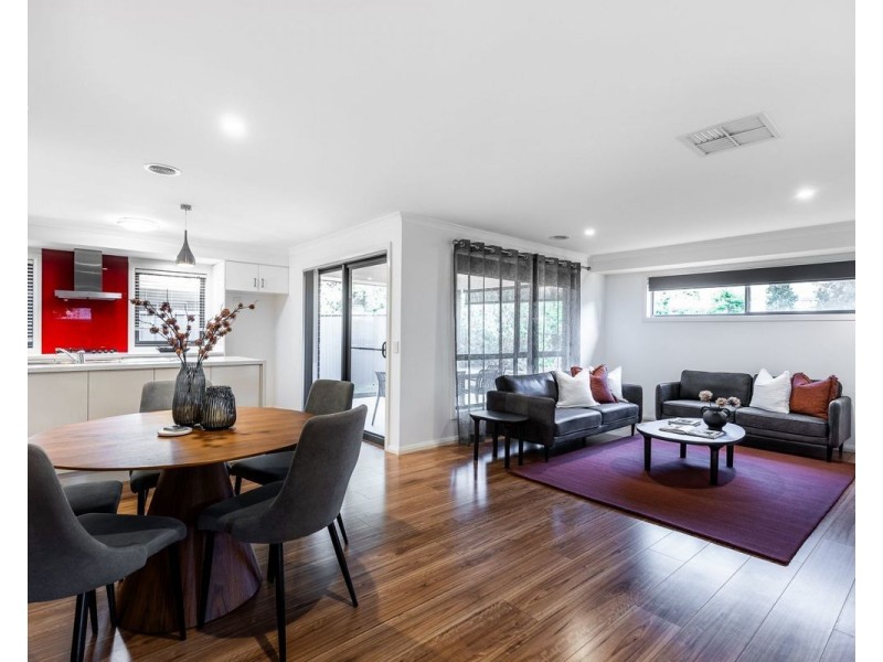 17 Tabletop Crt, Thurgoona NSW 2640