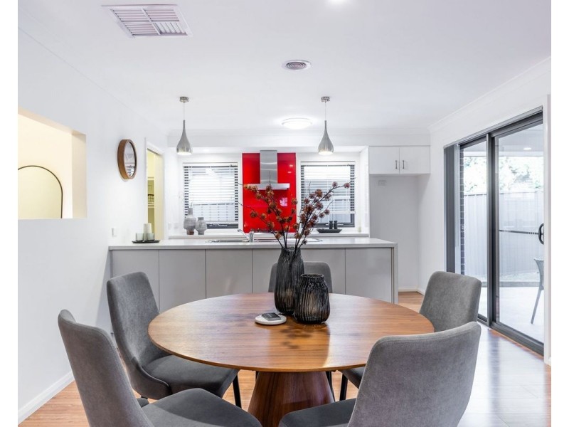 17 Tabletop Crt, Thurgoona NSW 2640