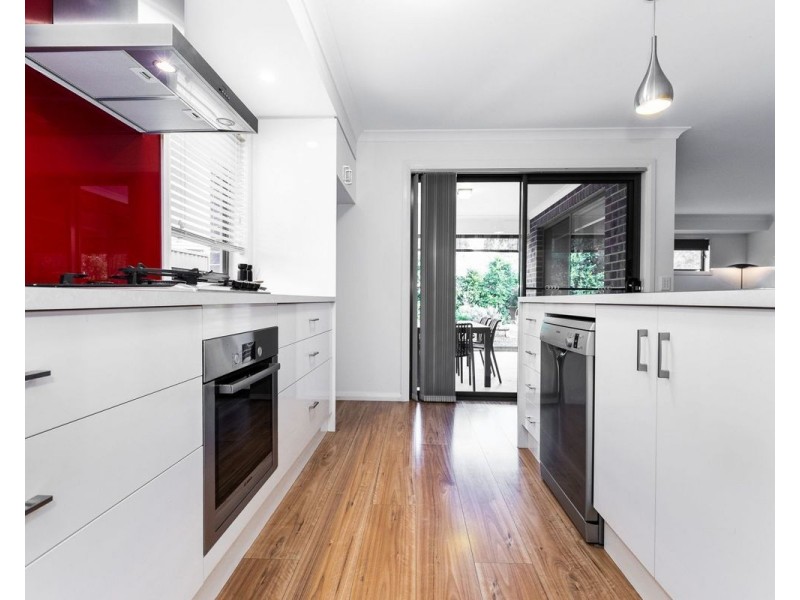 17 Tabletop Crt, Thurgoona NSW 2640