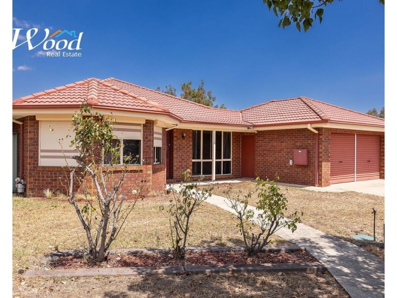 33 Honeysuckle St, Thurgoona NSW 2640