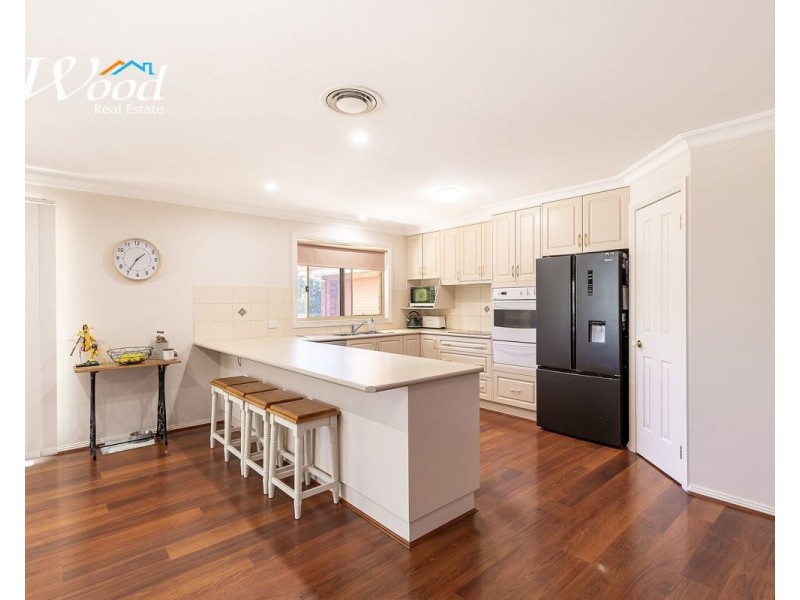 33 Honeysuckle St, Thurgoona NSW 2640