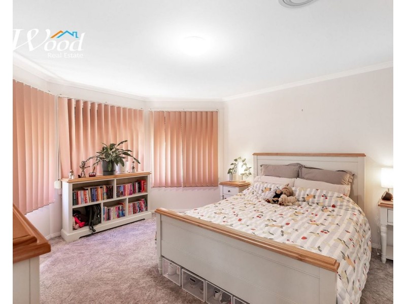 33 Honeysuckle St, Thurgoona NSW 2640