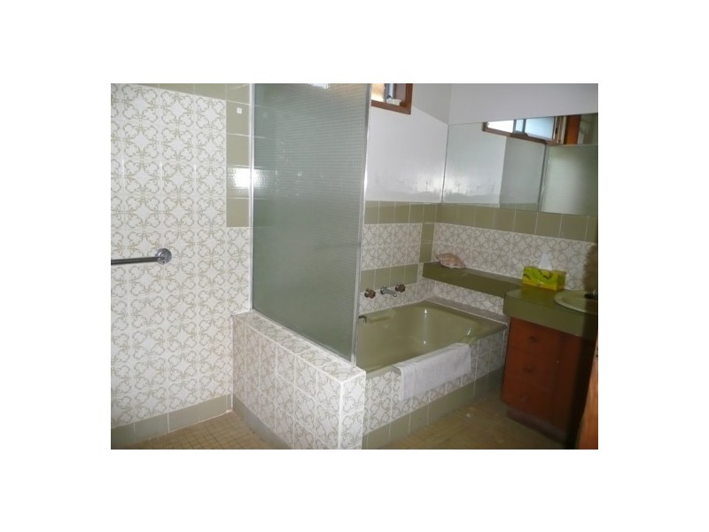 1077 Bunton St, North Albury NSW 2640