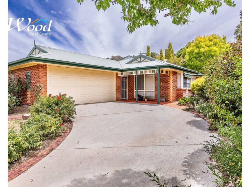 53 Michelle Ave, Lavington NSW 2641