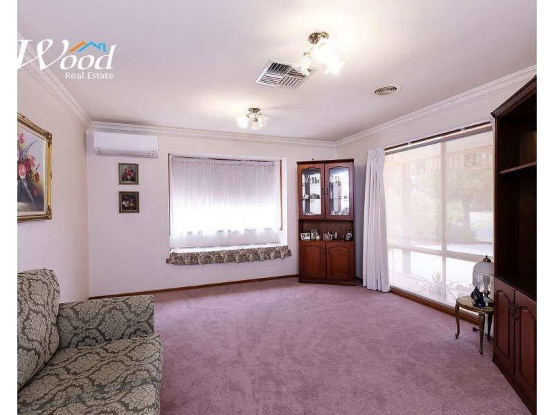 53 Michelle Ave, Lavington NSW 2641