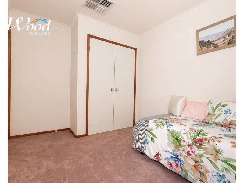 53 Michelle Ave, Lavington NSW 2641