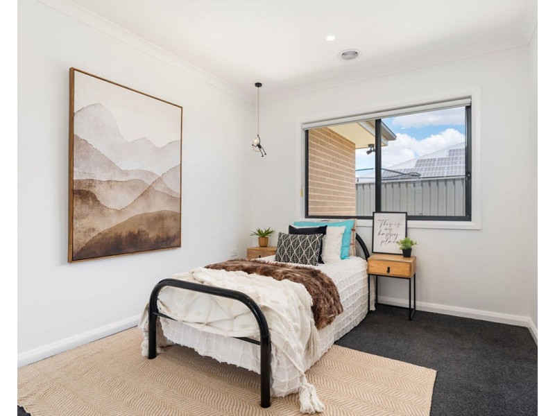 39 Hargraves Rd, Thurgoona NSW 2640