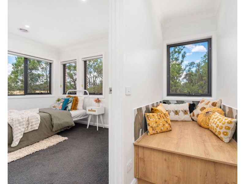 39 Hargraves Rd, Thurgoona NSW 2640