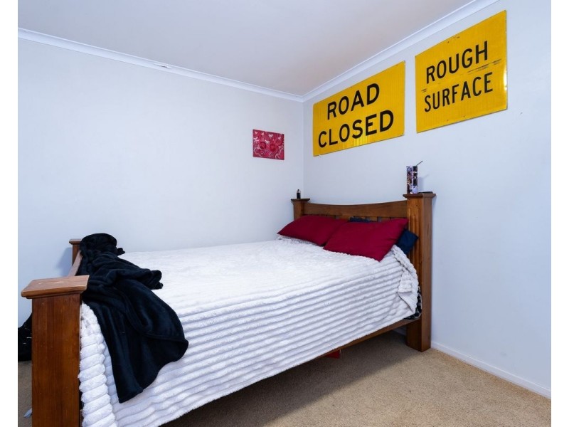 419 Kaitlers Rd, Lavington NSW 2641