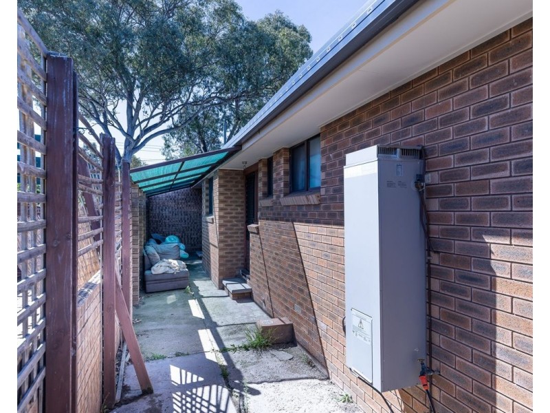 419 Kaitlers Rd, Lavington NSW 2641