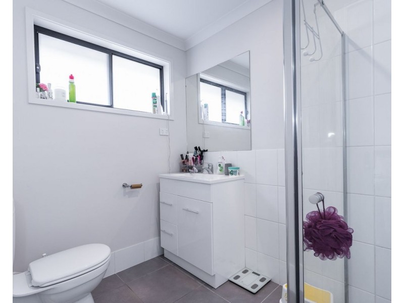 20 Royce Cres, Lavington NSW 2641