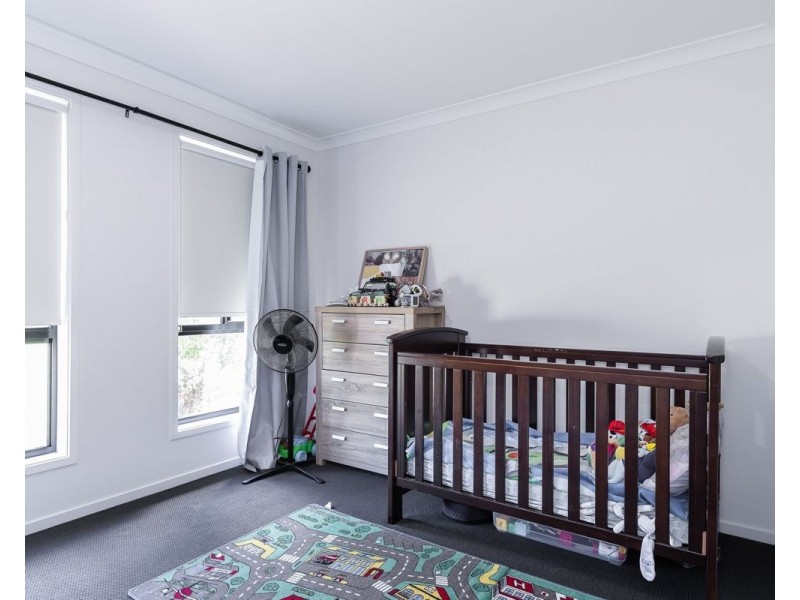 20 Royce Cres, Lavington NSW 2641