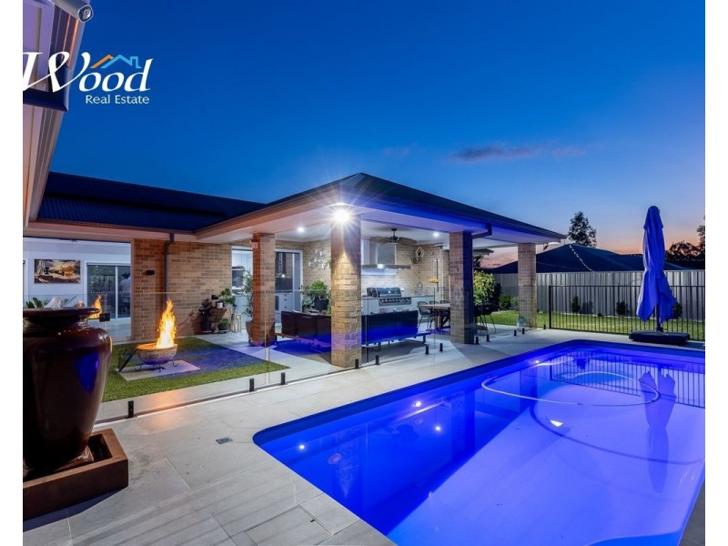 14 Yorkshire Rd, Thurgoona NSW 2640