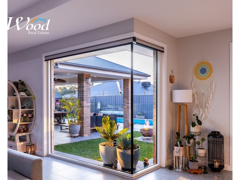 14 Yorkshire Rd, Thurgoona NSW 2640