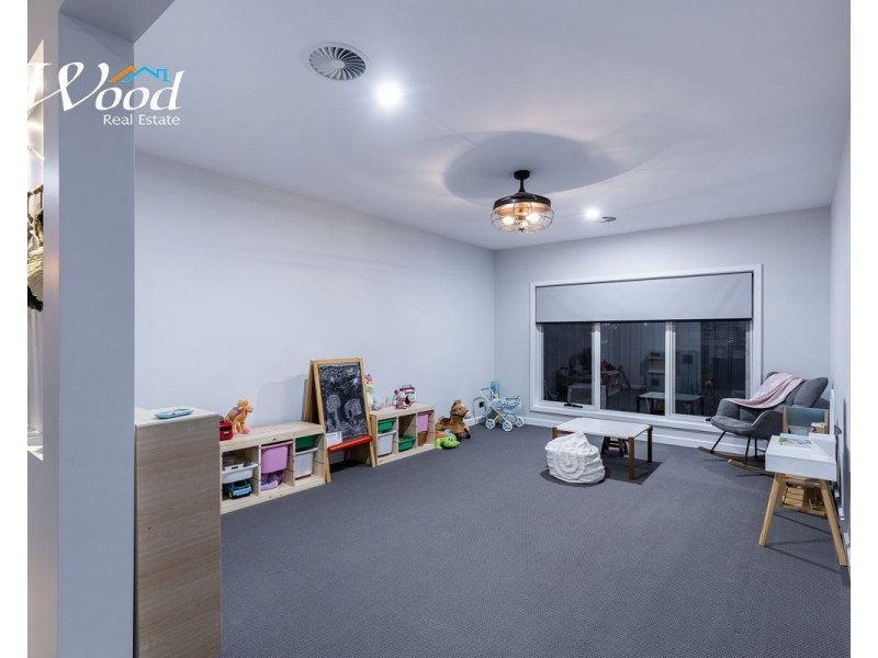 14 Yorkshire Rd, Thurgoona NSW 2640