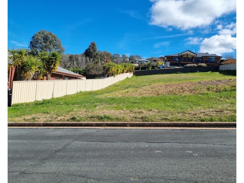 947 Malaguena Ave, Glenroy NSW 2640