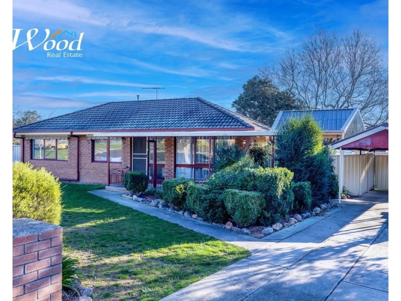 15 Candlebark Crt, Thurgoona NSW 2640