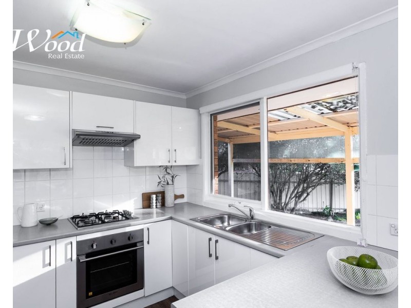 15 Candlebark Crt, Thurgoona NSW 2640