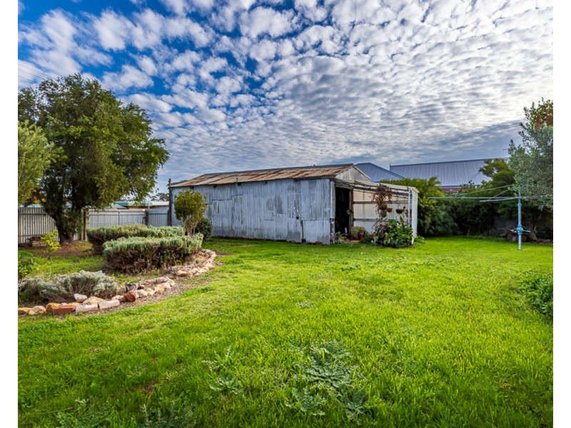 60 Allan St, Henty NSW 2658