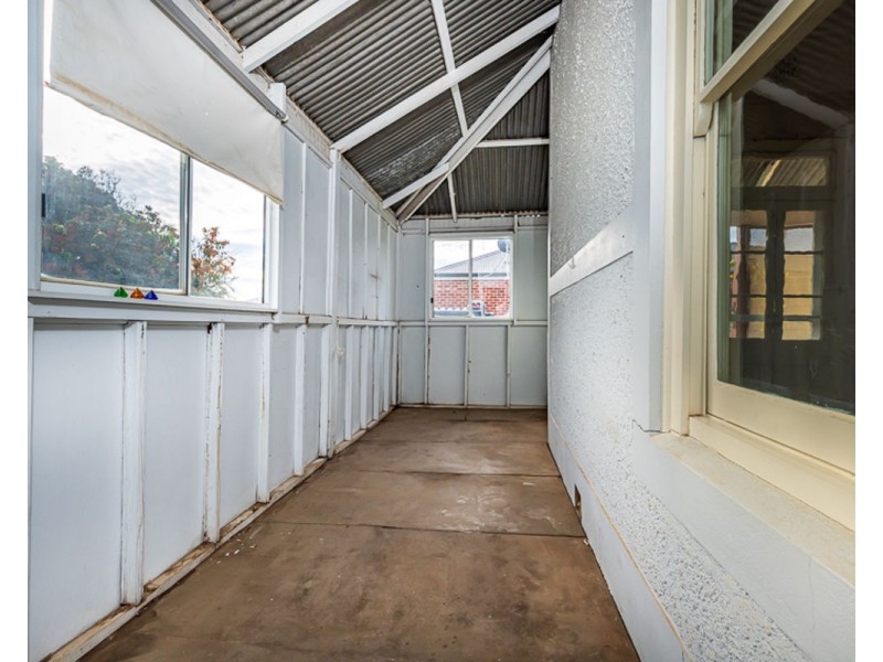 60 Allan St, Henty NSW 2658