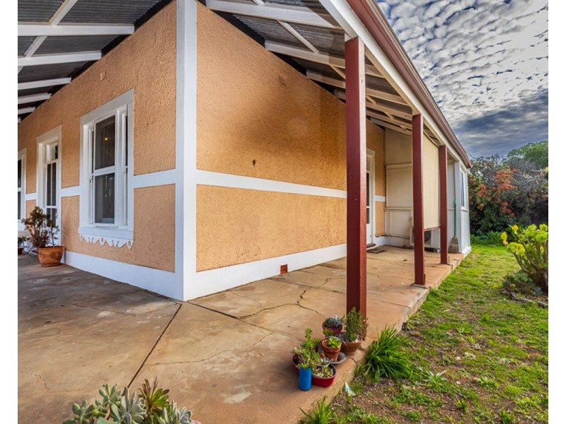 60 Allan St, Henty NSW 2658