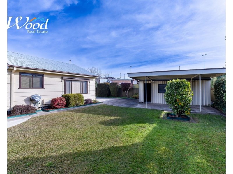 548 McDonald Rd, Lavington NSW 2641