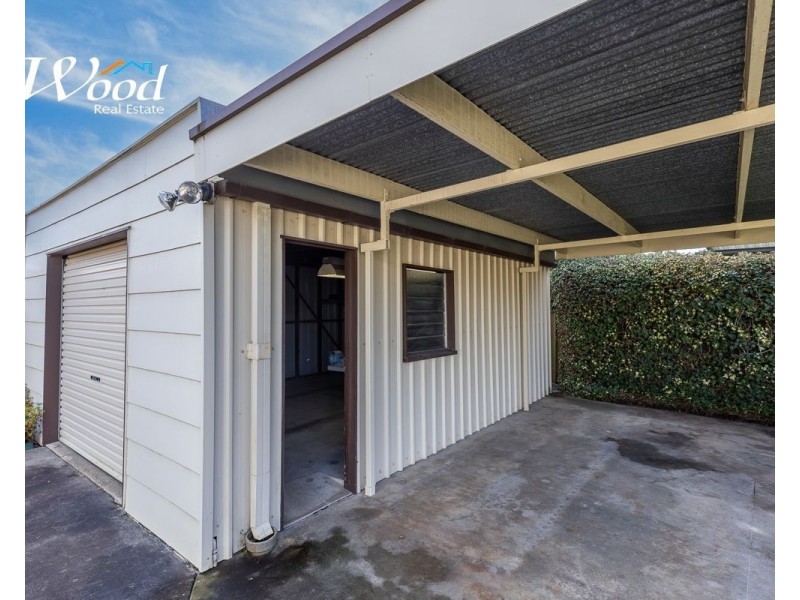 548 McDonald Rd, Lavington NSW 2641