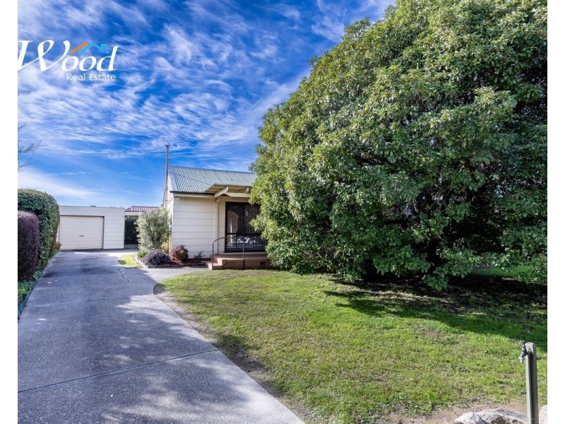 548 McDonald Rd, Lavington NSW 2641