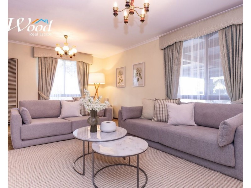 360 Sandrina Dr, Lavington NSW 2641