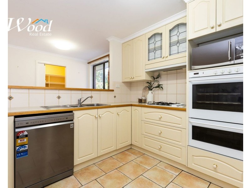 360 Sandrina Dr, Lavington NSW 2641
