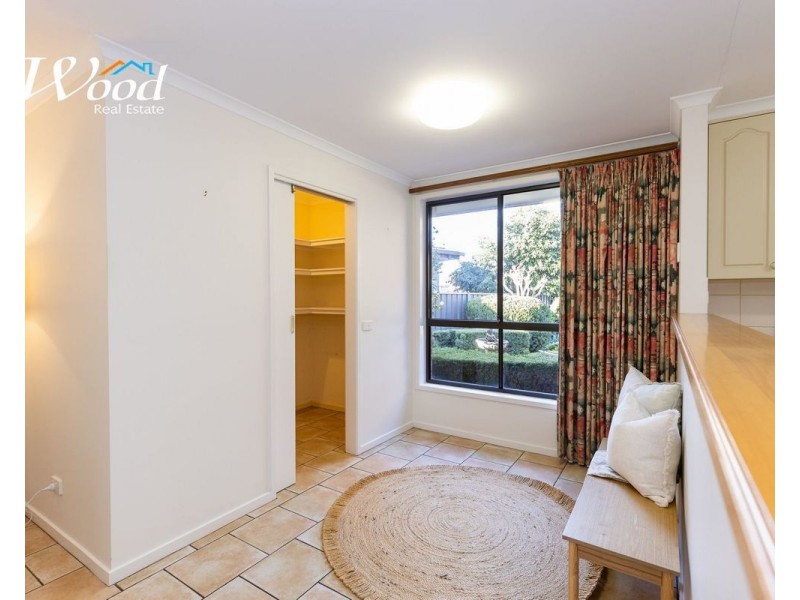 360 Sandrina Dr, Lavington NSW 2641
