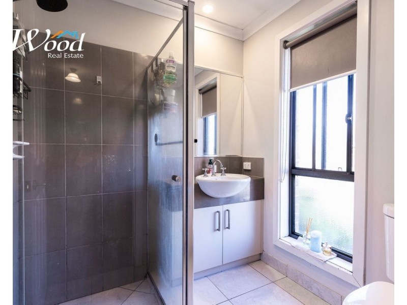 120 Ava Ave,, Thurgoona NSW 2640