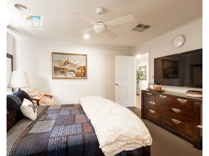 16 Bullfrog Crt, Thurgoona NSW 2640