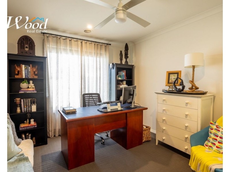 16 Bullfrog Crt, Thurgoona NSW 2640