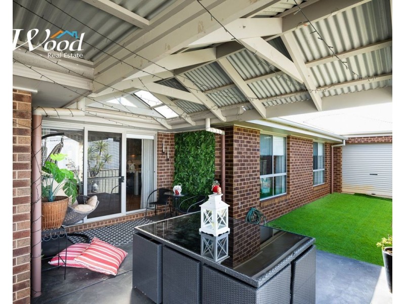 16 Bullfrog Crt, Thurgoona NSW 2640