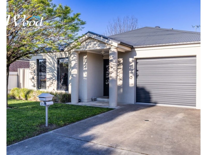 358 Cambourne St, Lavington NSW 2641