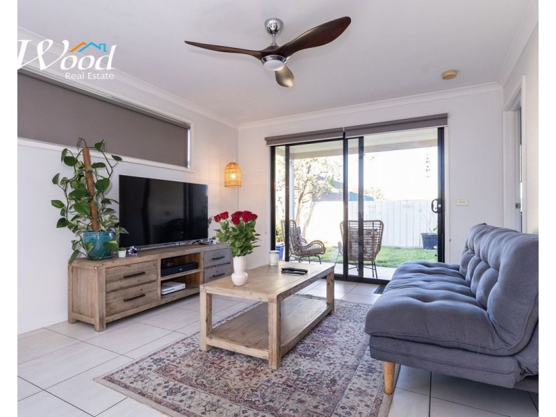 358 Cambourne St, Lavington NSW 2641