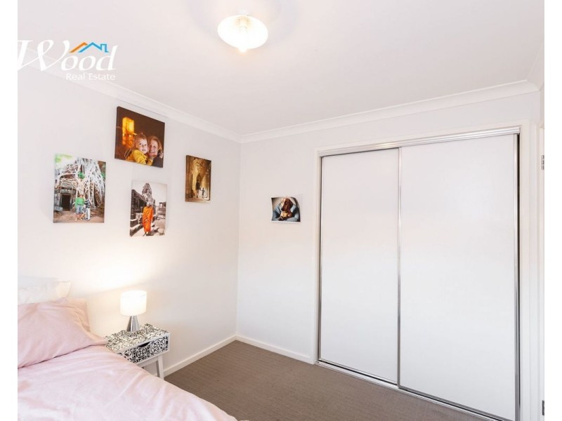 358 Cambourne St, Lavington NSW 2641