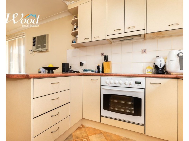 420E Ross Circuit, Lavington NSW 2641