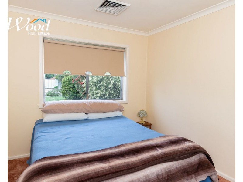420E Ross Circuit, Lavington NSW 2641