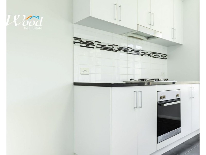 76 Greta Dr, Hamilton Valley NSW 2641