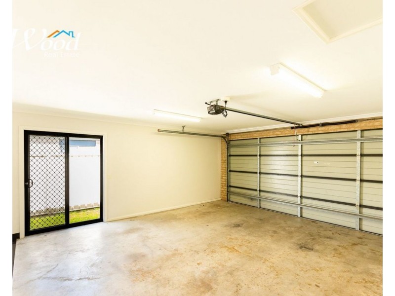 76 Greta Dr, Hamilton Valley NSW 2641