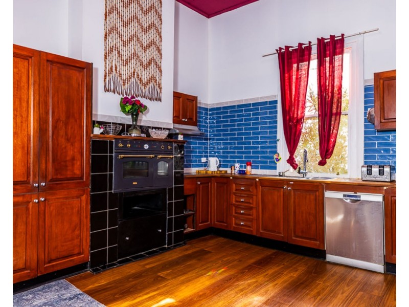 9 Lyne St, Henty NSW 2658