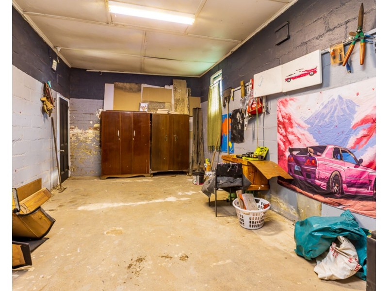 9 Lyne St, Henty NSW 2658
