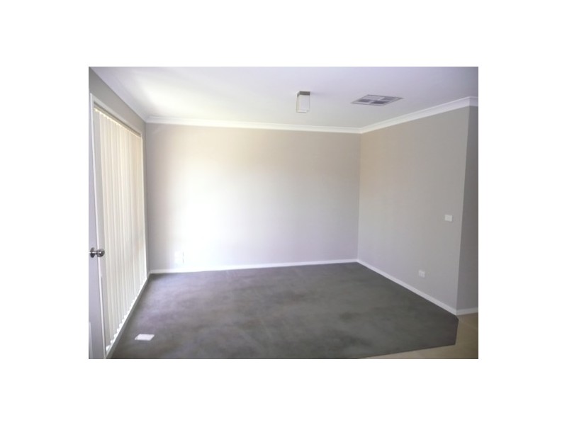 10 A Sugargum Rd, Thurgoona NSW 2640