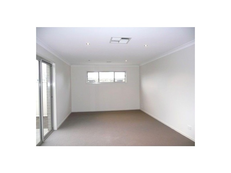 1/774 Centaur Road, Lavington NSW 2641