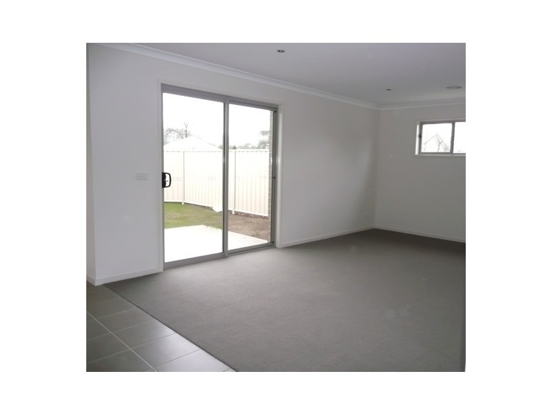 774 Centaur Road, Lavington NSW 2641