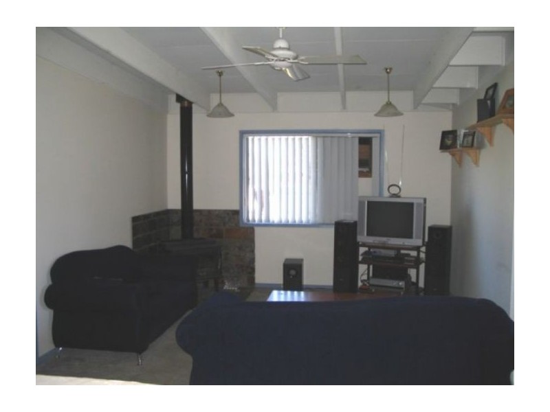 545 Comans Avenue, Lavington NSW 2641